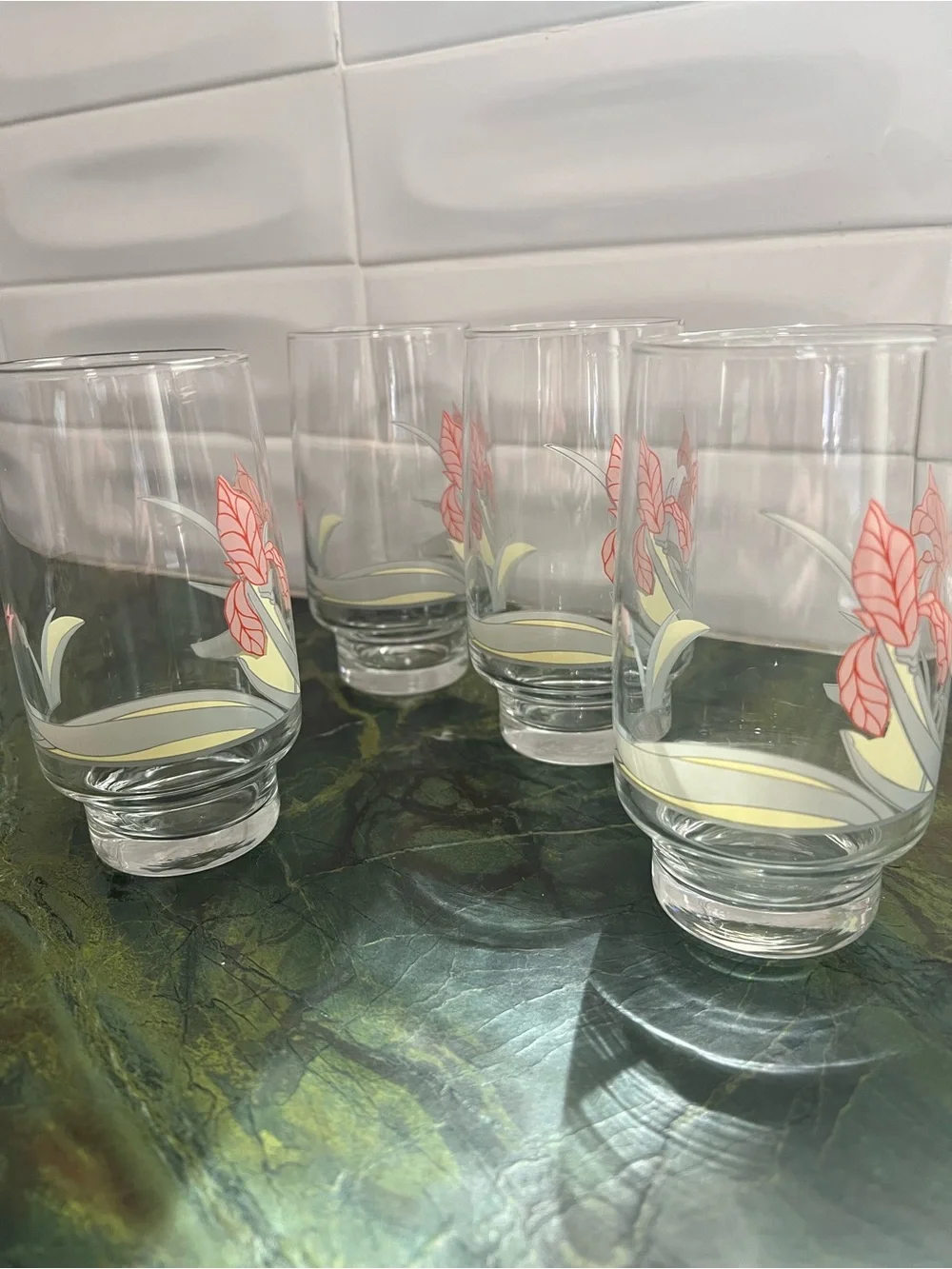 Vintage Diana iris glasses  Set~4 drinkware   1970s pink floral glass tumblers